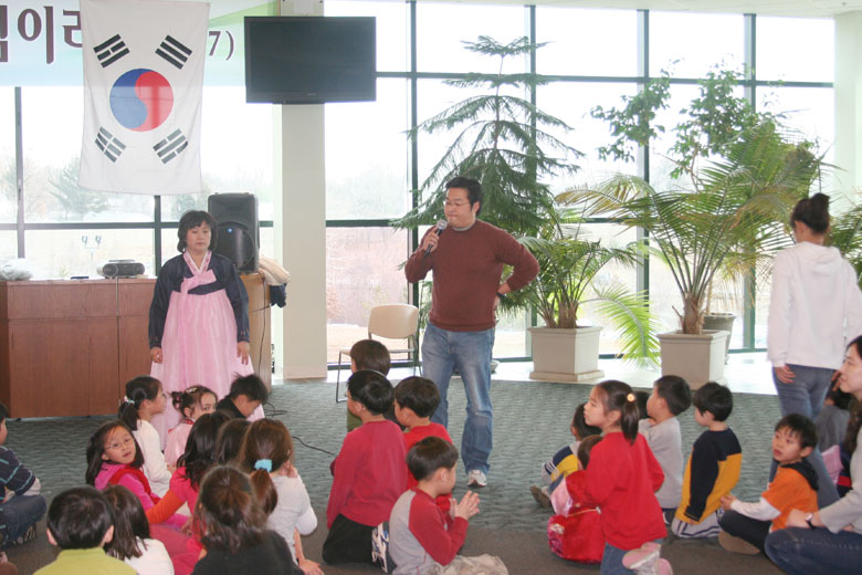 012209-kschool (30).jpg